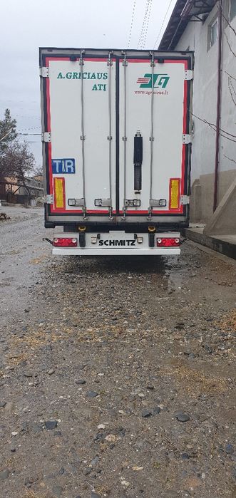 Volvo Euro 5 2008  год schmitz cargobull 2011 год