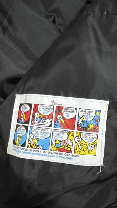 Vesta neagră Moncler