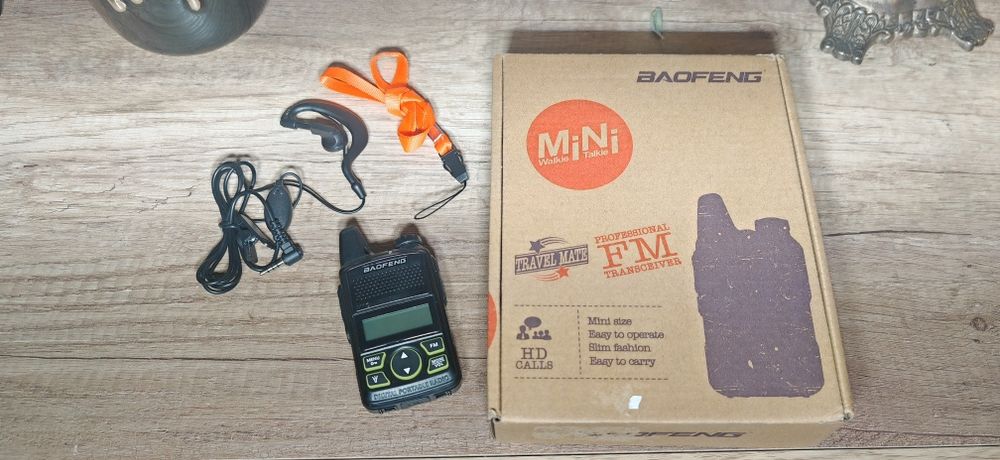 Baofeng Mini - nou, la cutie