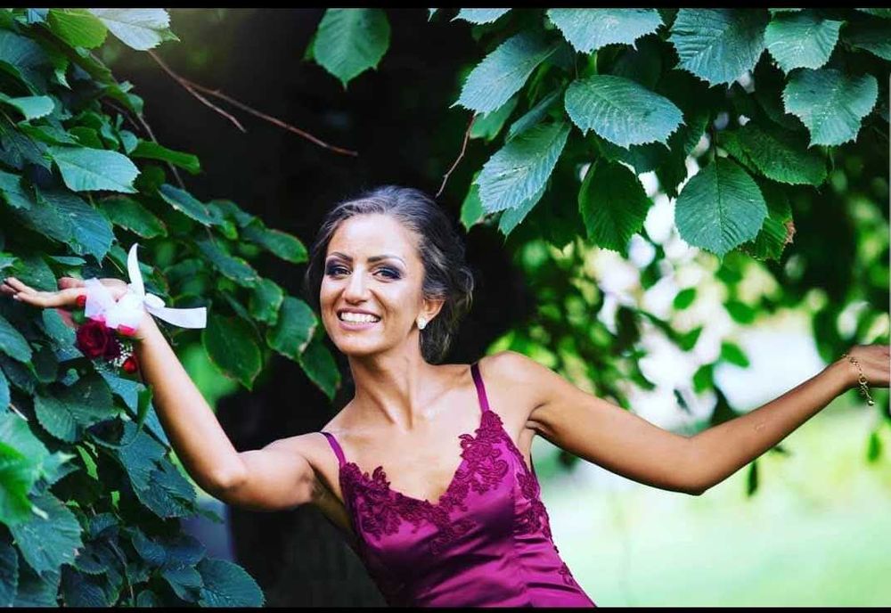 Официална рокля в бордо