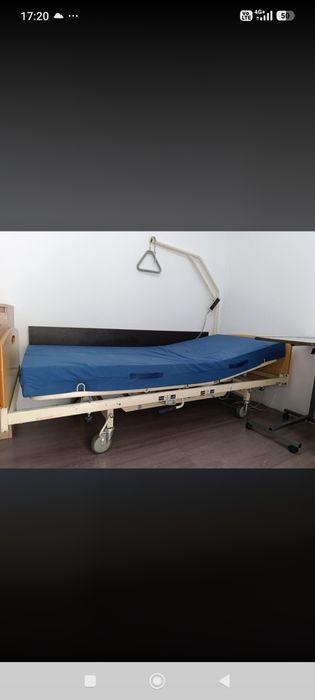 Медицинско електрическо легло