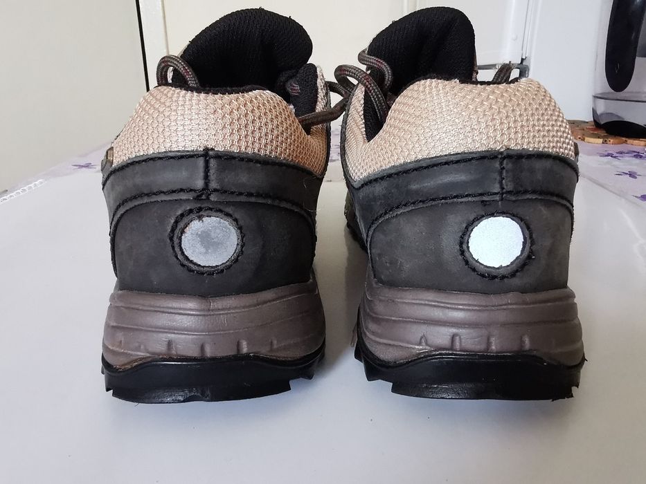 37 Ghete trekking drumetie