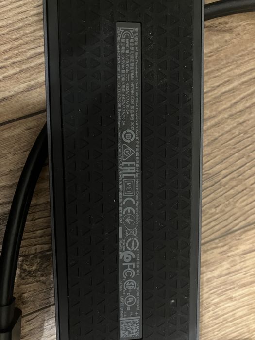 dock HP Elite with Thunderbolt 3 / HP ZBook Dock with Thunderbolt 3