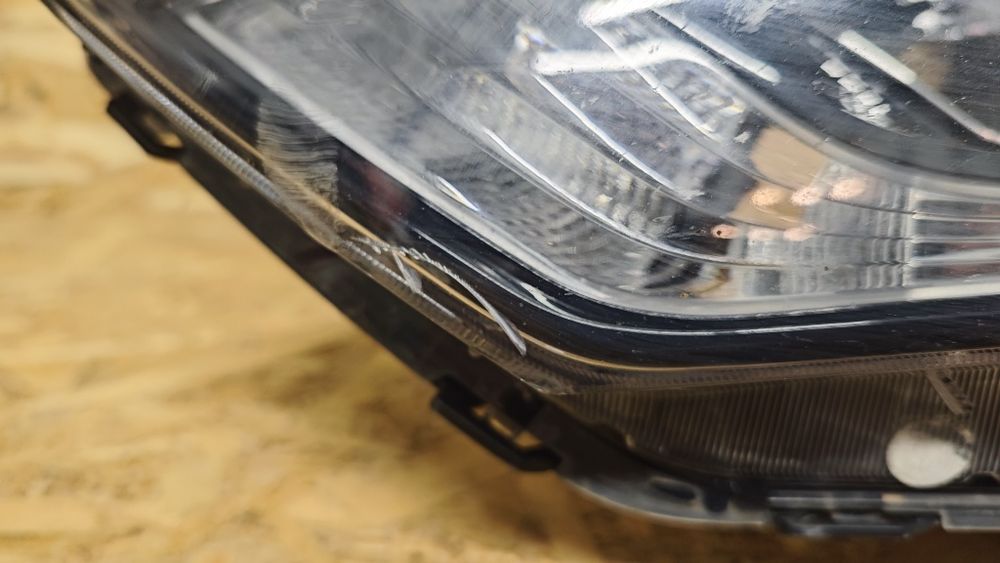 Ляв фар за Хюндай Туксон Hyundai Tucson  LED