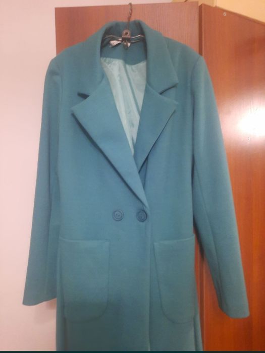 Продам парку ддя девочки подростка и пальто