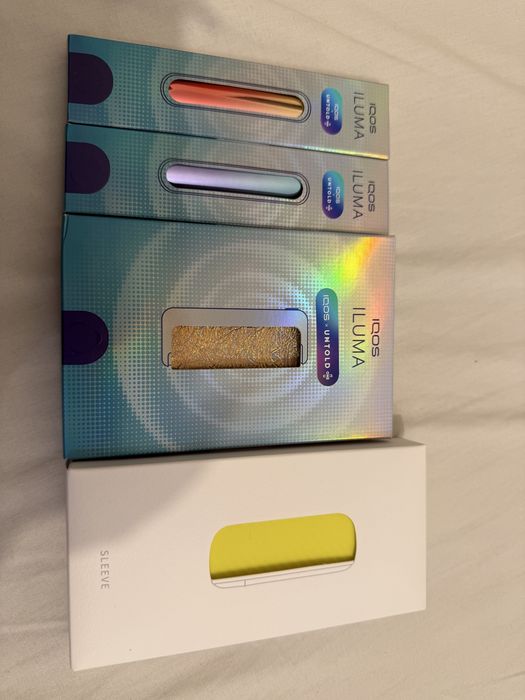 Accesorii pentru dispozitivele IQOS: ușițe, clapetă, husă