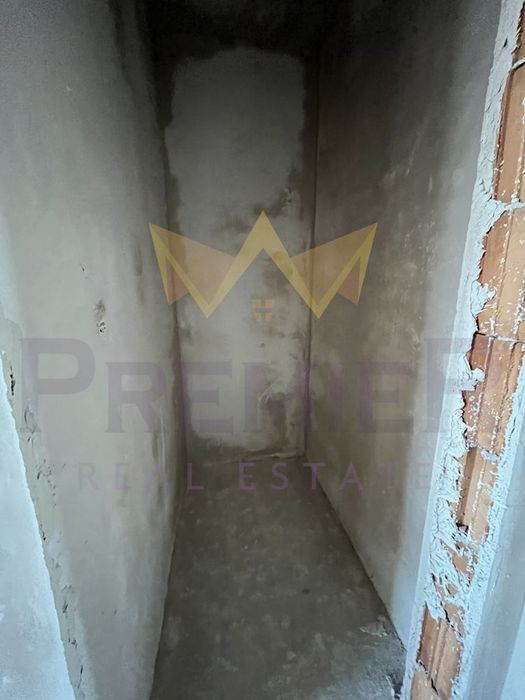 Продава се Четиристаен апартамент в София, Полигона - 140 кв.м за 2079 €/кв.м - Снимка #6