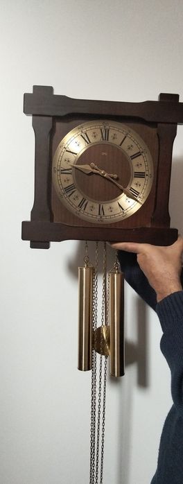 Vând ces de perete Colecție