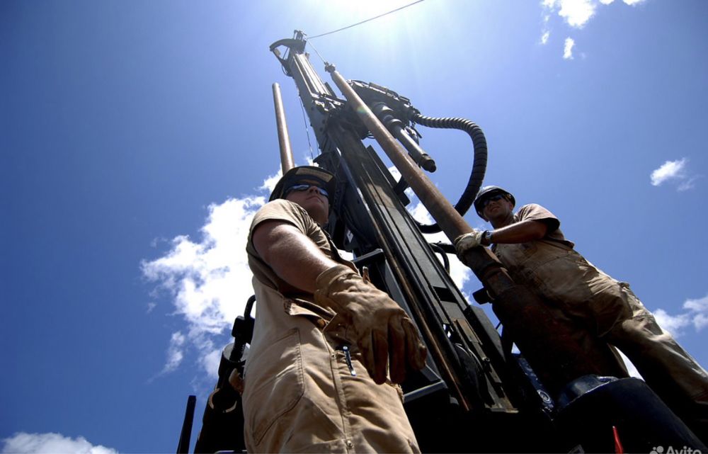 Бурение скважин на воду. Колодец.