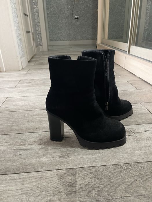 Продам обувь 10 000 Туруия