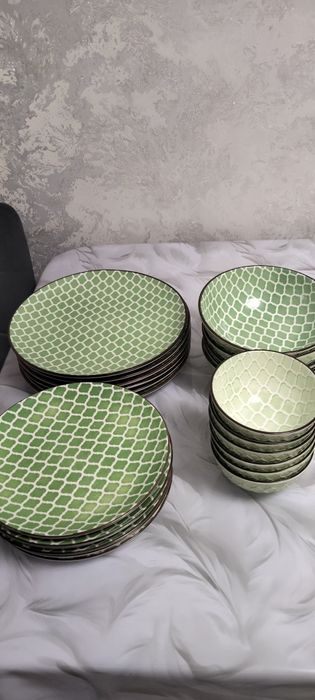 Тарелки сервиз..