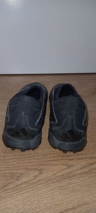 Ghete de fotbal adidas predator