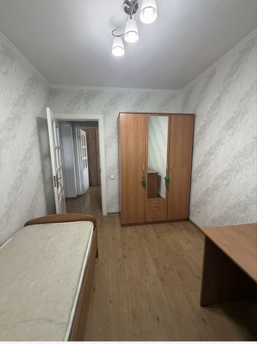 Продам односпальный гарнитур
