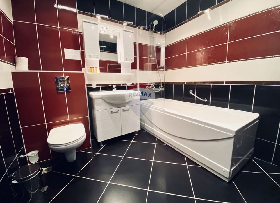 Продава се Тристаен апартамент в с. Шкорпиловци, Област Варна - 116 кв.м за 1476 €/кв.м - Снимка #7