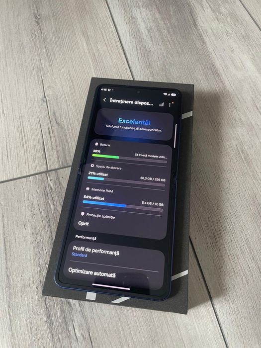 Vand/Schimb Samsung Galaxy Z Flip 7 256Gb Shadow Blue Factura Garantie