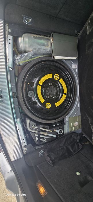 VW Touareg 3,0Tdi V6 4x4 BKS MANUAL Perne Pachet R/Line  Jante Marlory