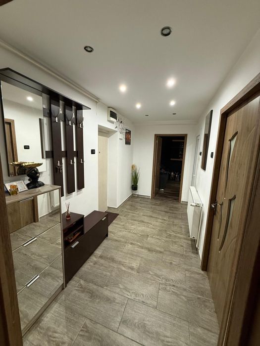 Apartament de vanzare Comanesti