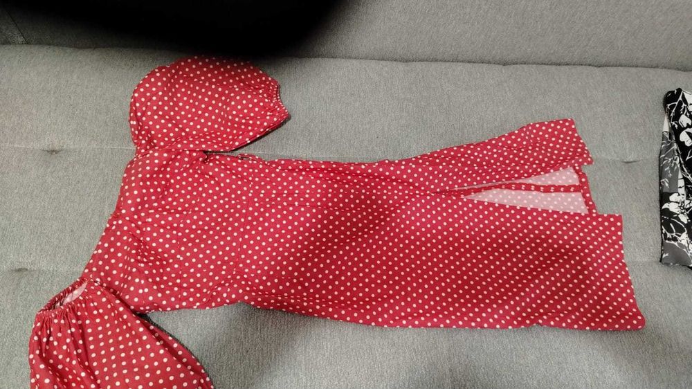 Продам одежду и обувь в отличном состоянии