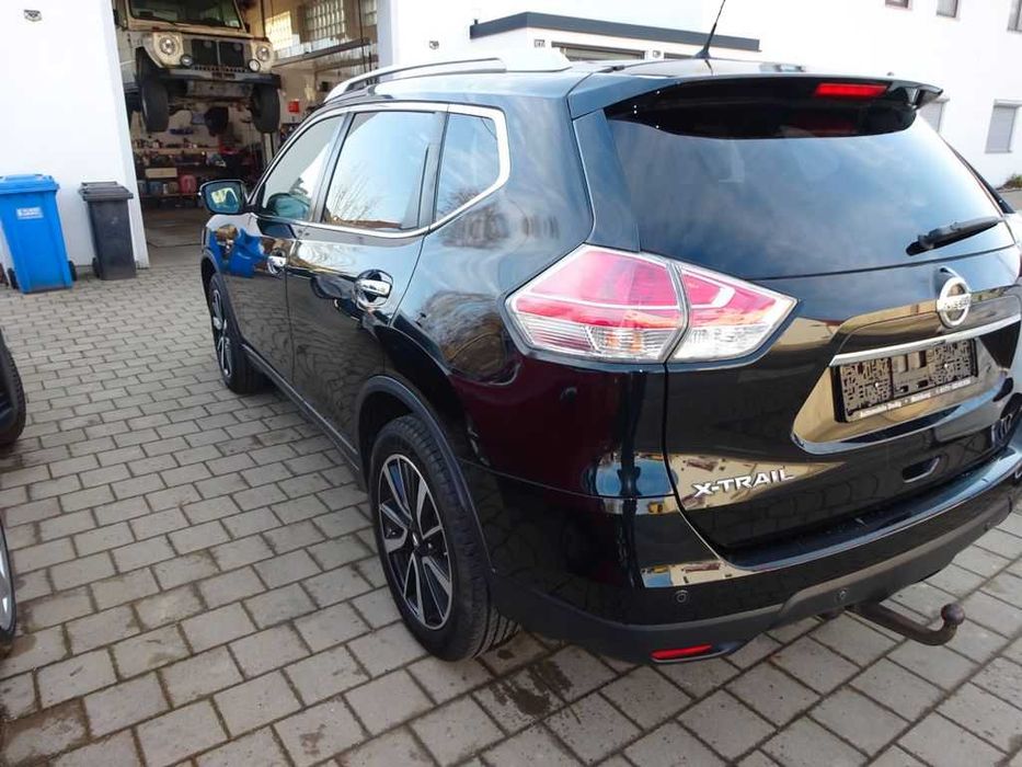 Dezmembrez nissan xtrail 2016