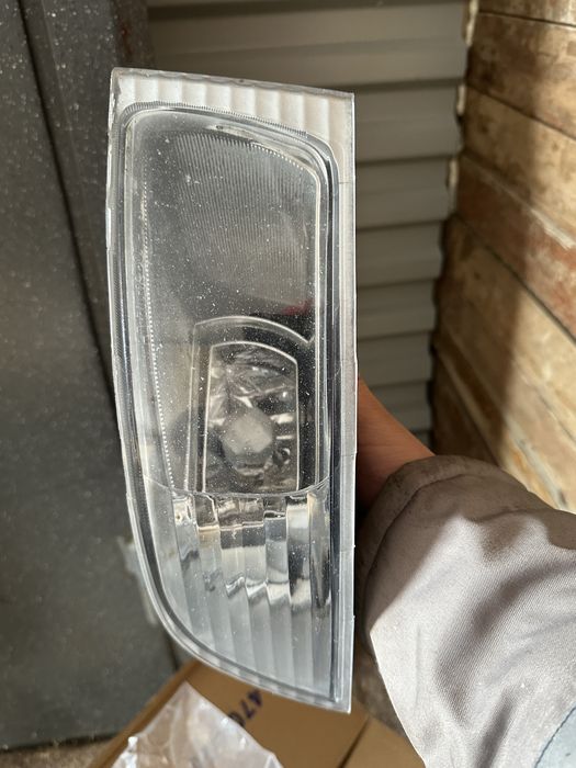 Продам решетку и туманки