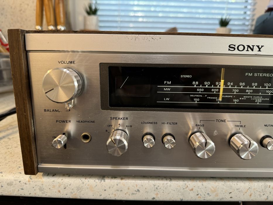 Sony STR-7025 стерео