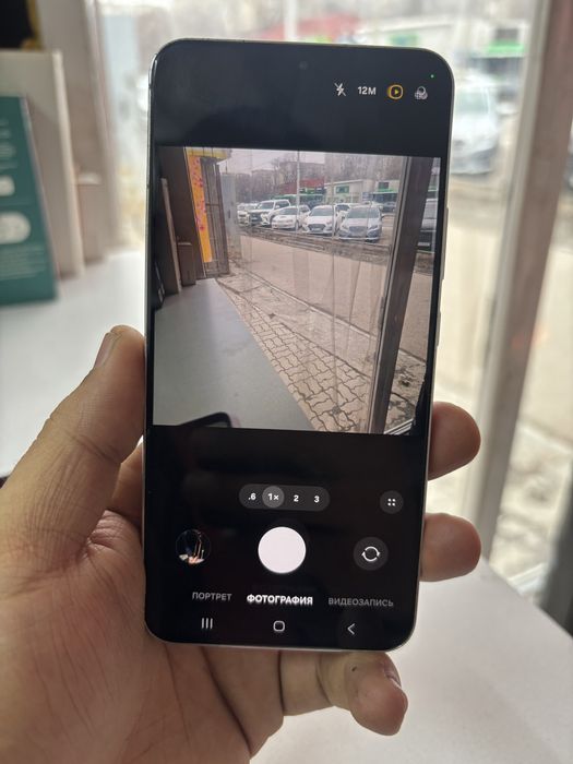 Samsung S22plus 256 гб