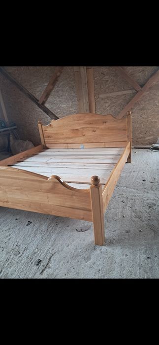 Pat plutitor lemn masiv