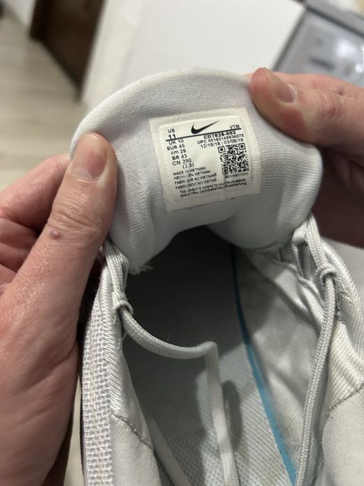 De vanzare adidasi Nike Air Max 720