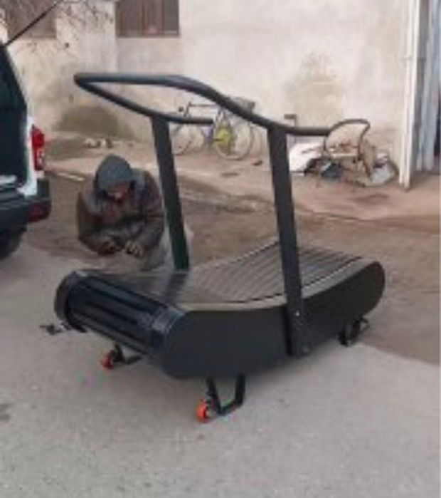 Беговая дорожка  эканом