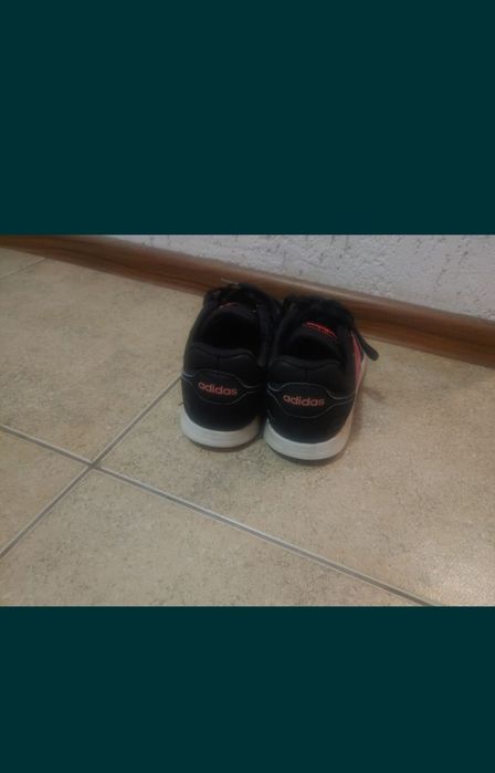 35 номер. Adidas