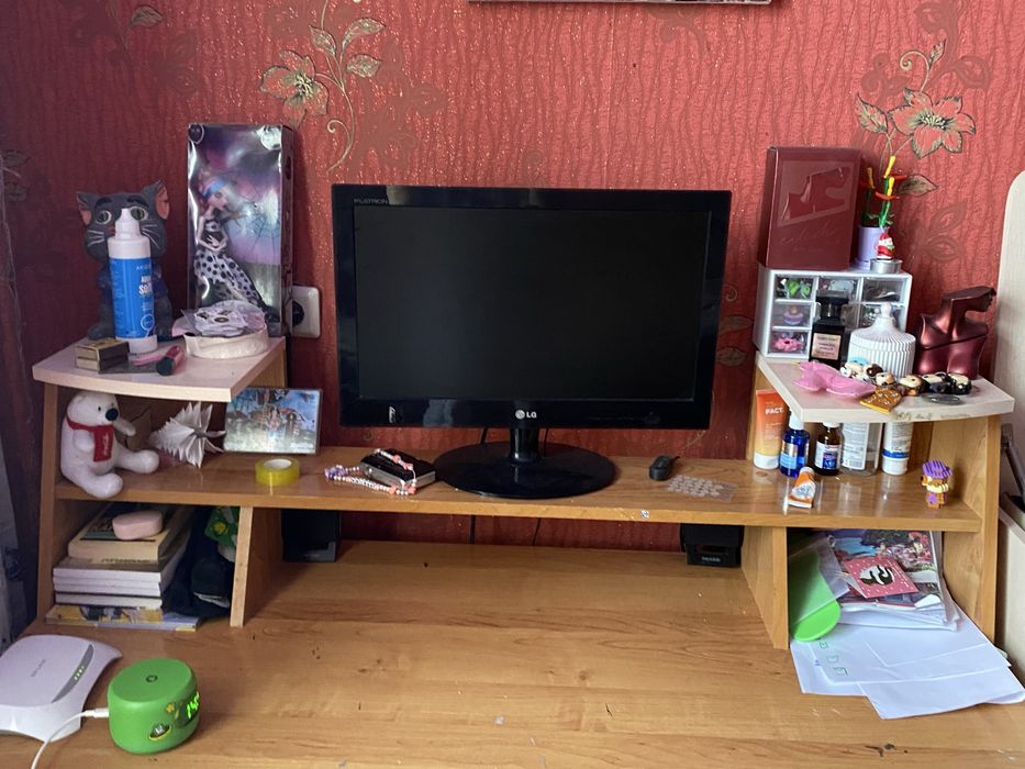 продам компьюторный стол