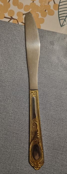 Продаю ножи разные