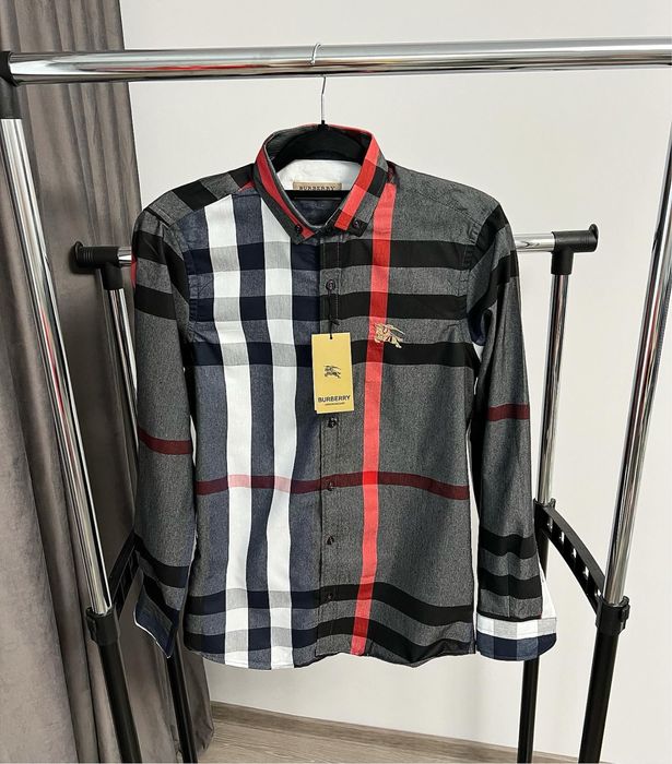 Camasa BURBERRY super calitate