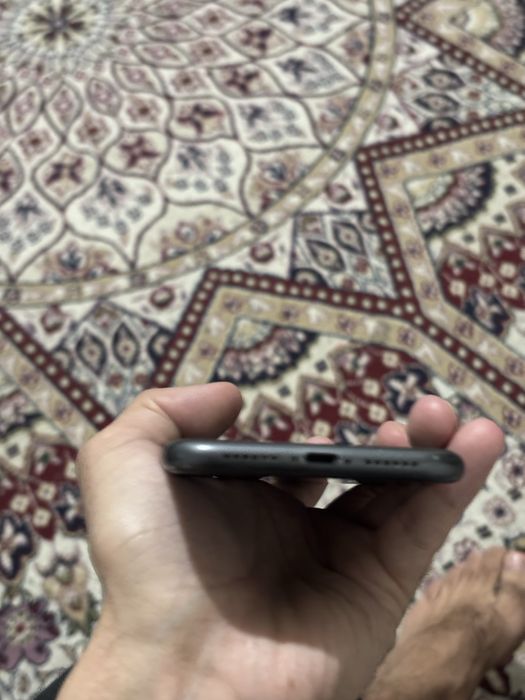 Айфон 11Еас 64 гб обмен