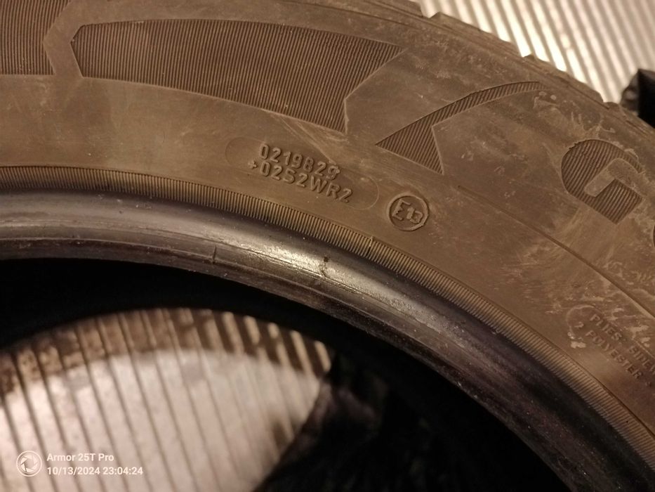 Зимни гуми Goodyear 235/60R18