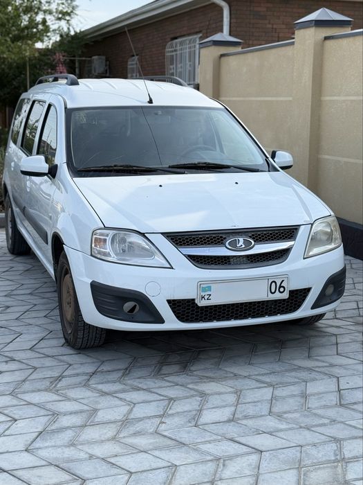 Лада Ларгус продам