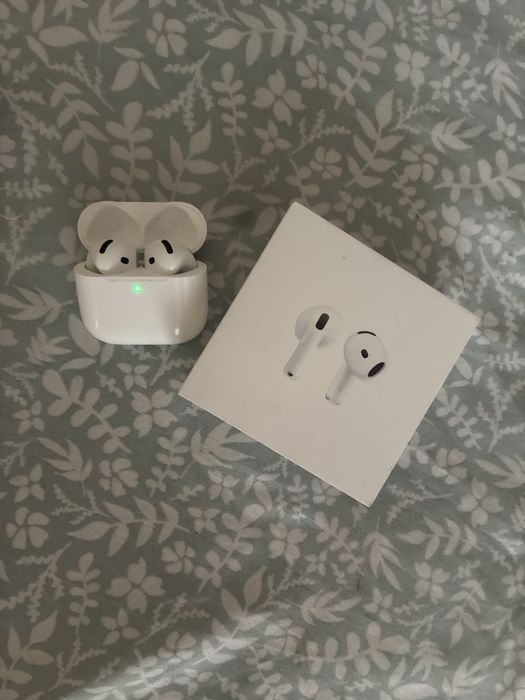 Airpods оригинални