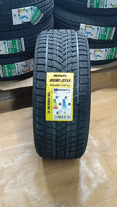 235/45R18 NEOLIN