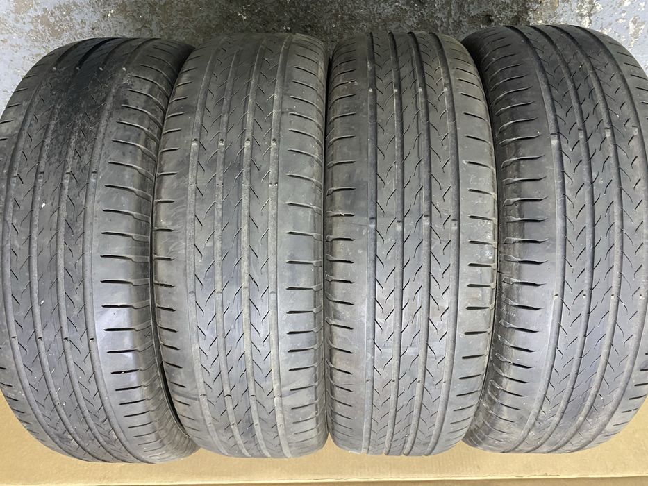 Anvelope vara 215/60R17 Continental EcoContact 6Q 96H