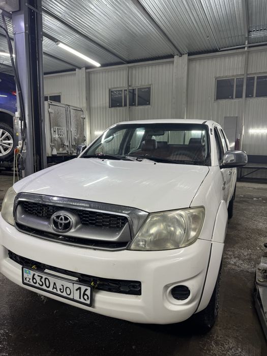 Аренда пикапов Hilux