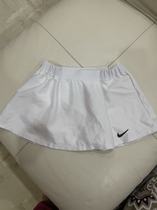 Теннисная одежда   для девочки