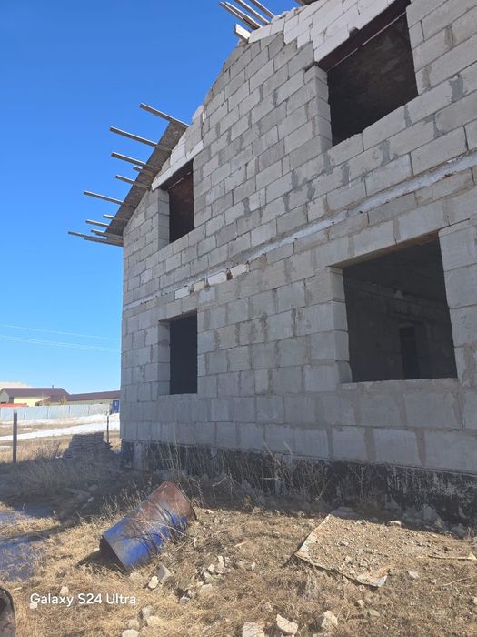 Продам недостроенный дом