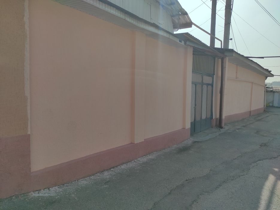 Продаётся участок 4.5 соток в центре города!