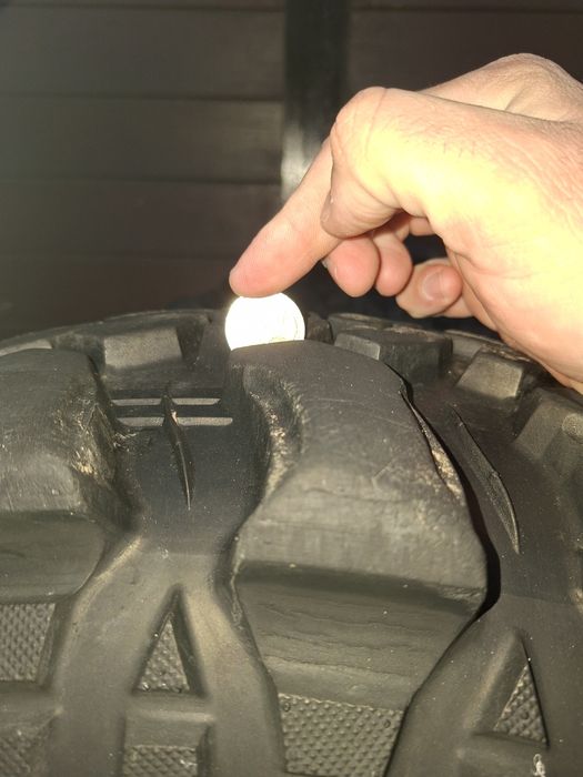 Гуми с джанти cst 33x10.5x16