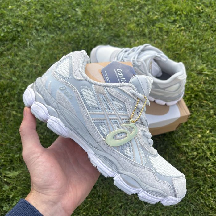 Asics GEL NYC White