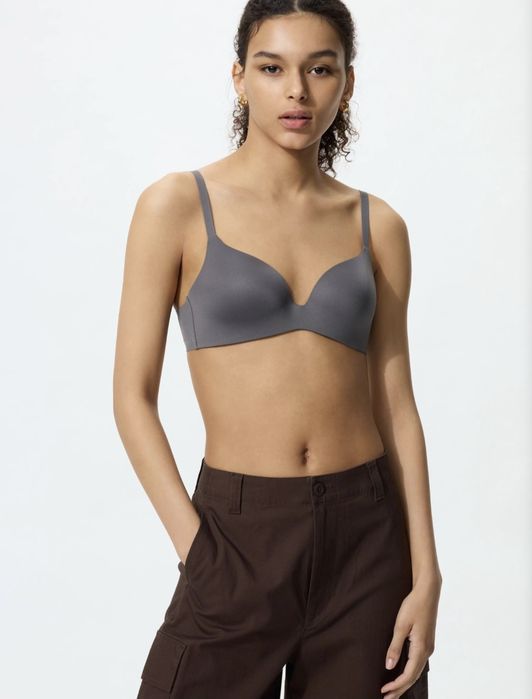 Uniqlo бюстгальтер без косточек