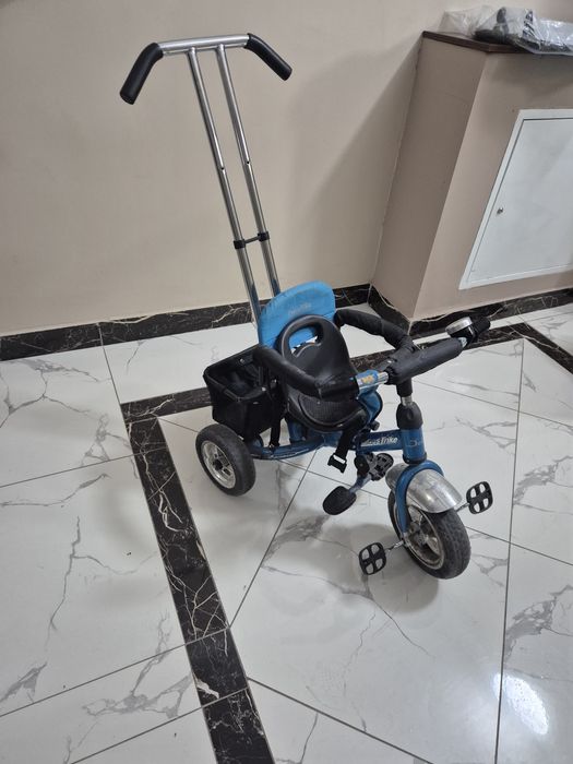 Велосипед для малышей и наверное до лет 5ти