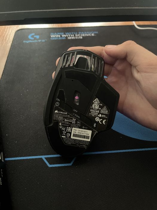 продам мышку corsair