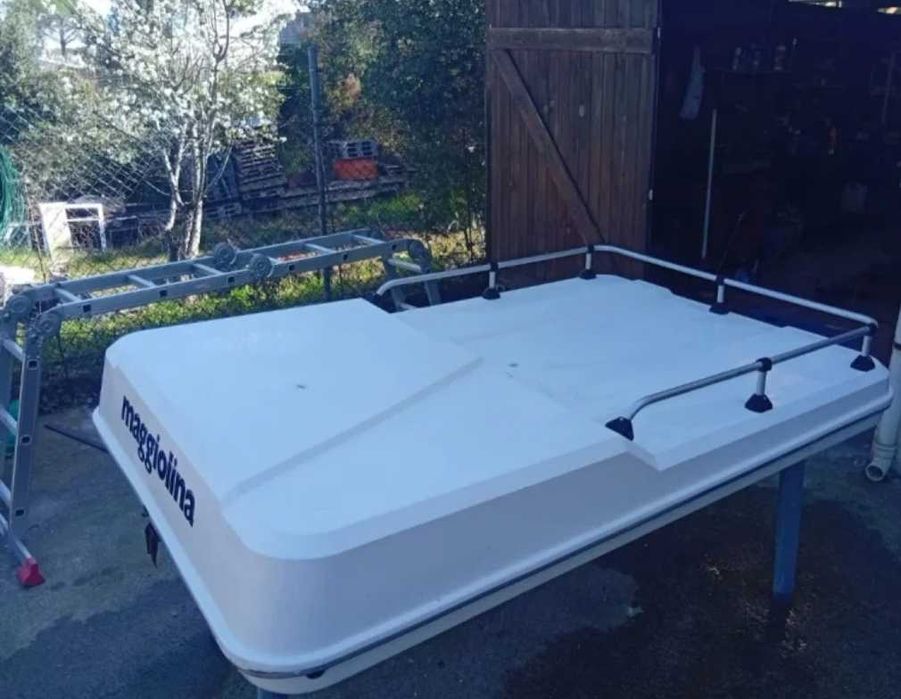 Vînd cort plafon maggiolina