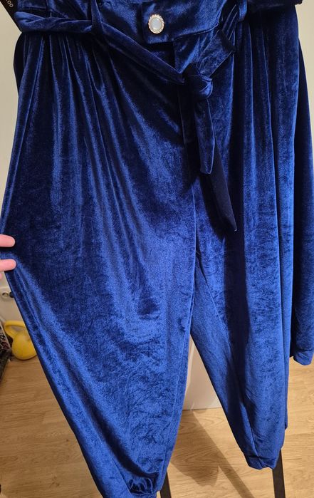 Compleu de catifea marimea L